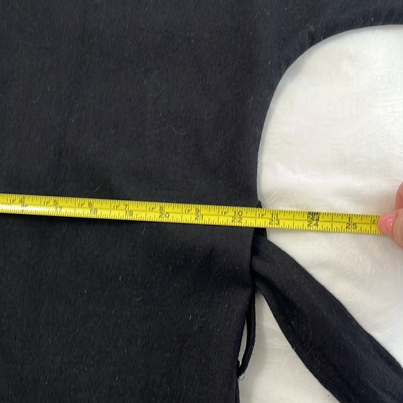 Wool blend robe style jacket - Picture 9 of 10